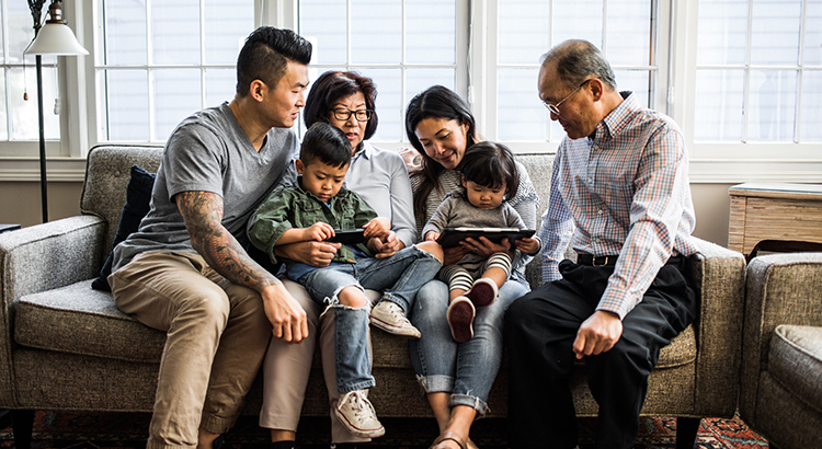 More Generations Are Living under One Roof This Year | Simplifying The Market